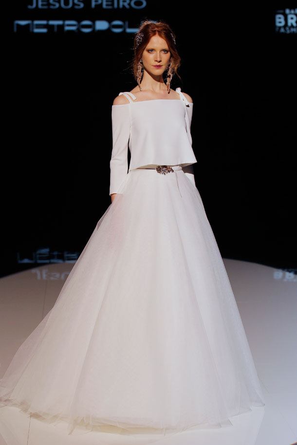 ilovebrides.pt Jesus Peiro 2018 Barcelona Bridal Fashion Week 2017